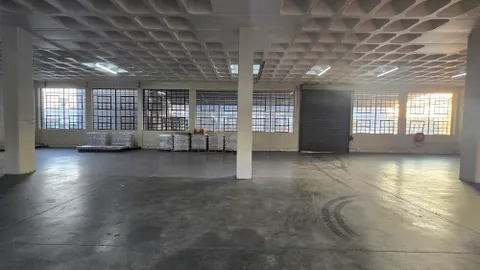 5A Fountain Rd, Eastleigh has a 1000m² Warehouse Available To Let (9)